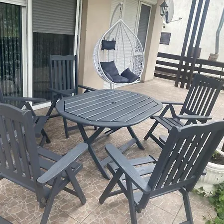 Medlin Apartman Apartament *