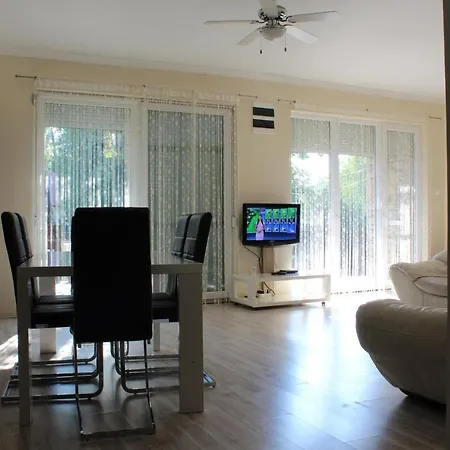 Medlin Apartman Apartament Siófok