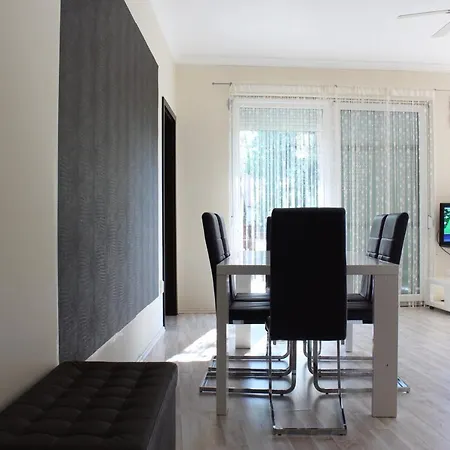 Apartment Medlin Apartman *